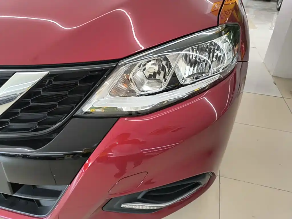 Nissan Tiida 2022 2021 1.6L CVT Cool Edition