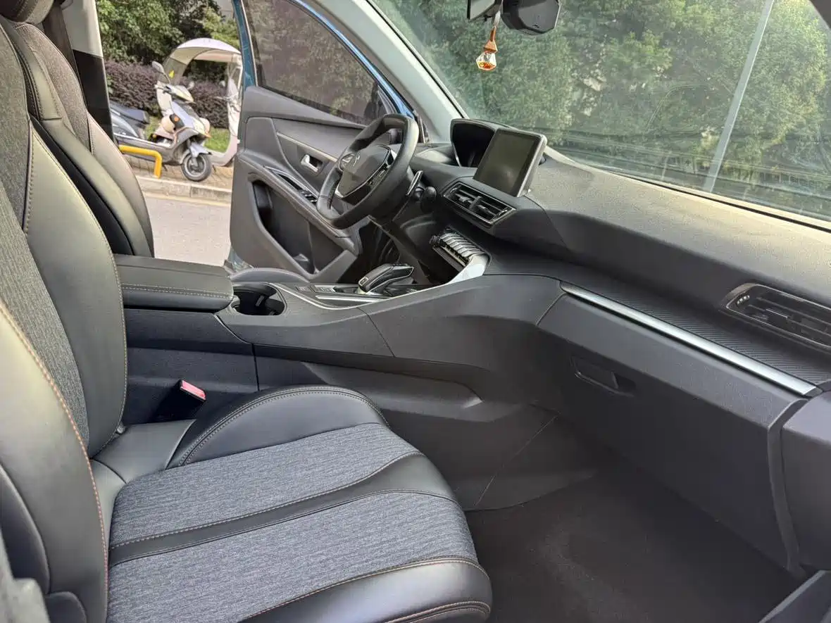Peugeot 5008 2018 2017 350THP 5-Seat Elite Edition