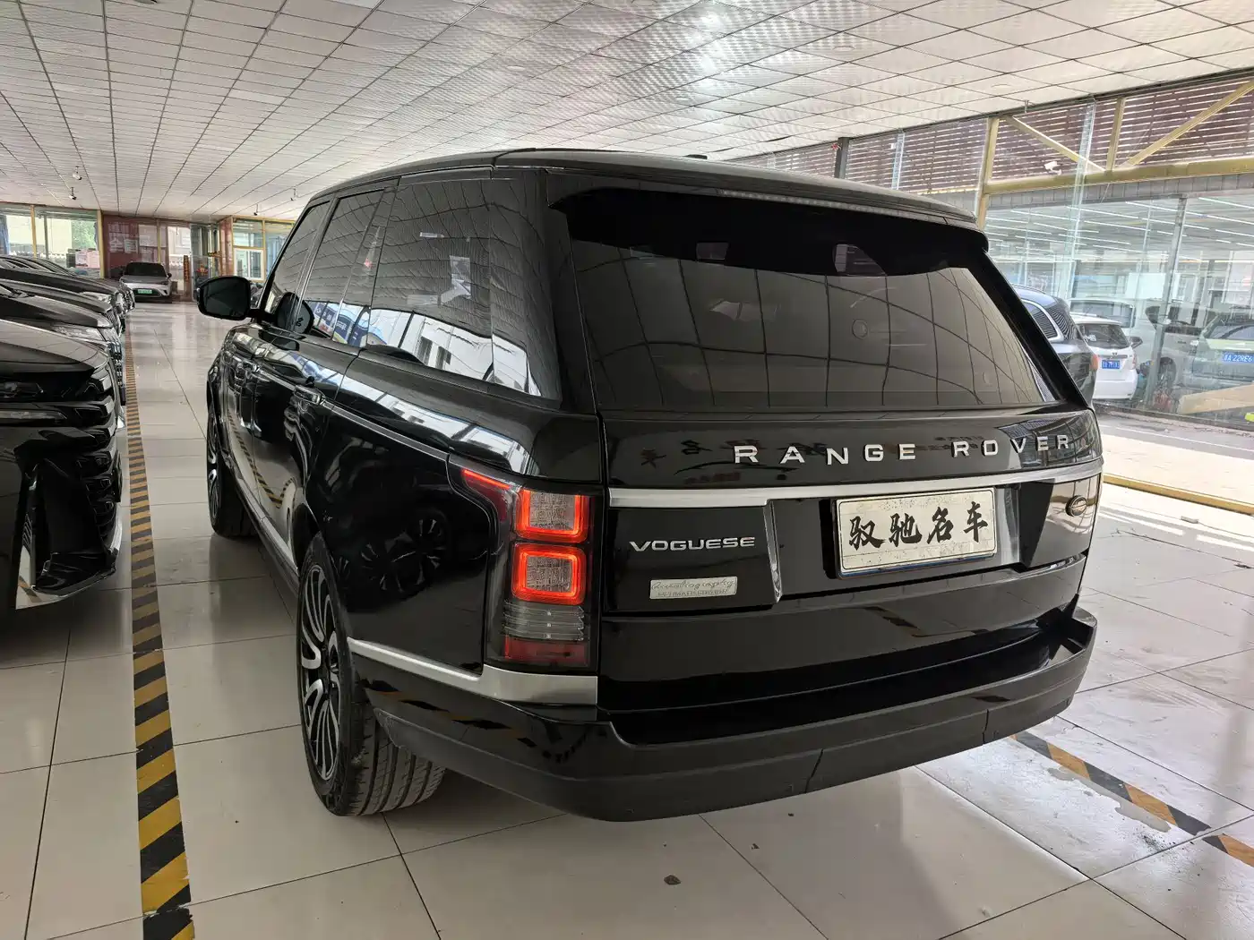 Land Rover Range Rover 2015 3.0 SC V6 Vogue фото 18
