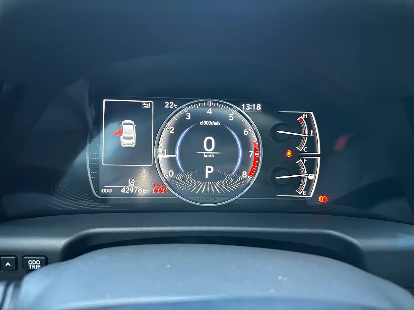 Lexus ES 2022 200 Excellence Edition фото 17