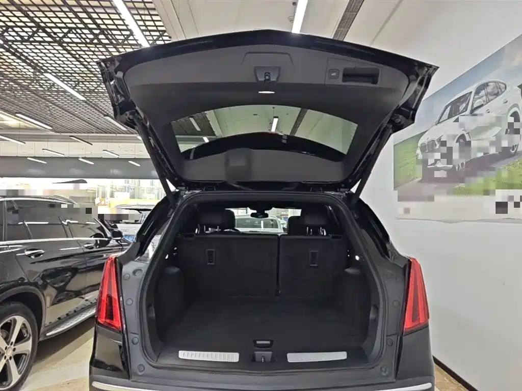 Cadillac XT5 2022 2.0T 2WD Luxury фото 19