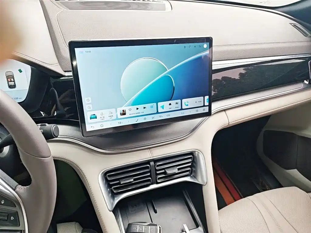 BYD Song PLUS PHEV 2025 DM-i 112KM Honor фото 13