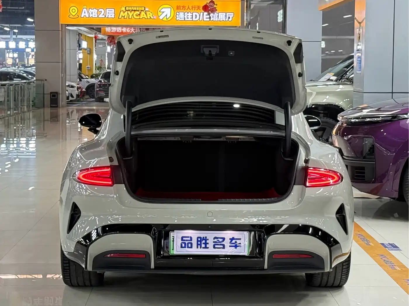 XIAOMI CAR XIAOMI SU7