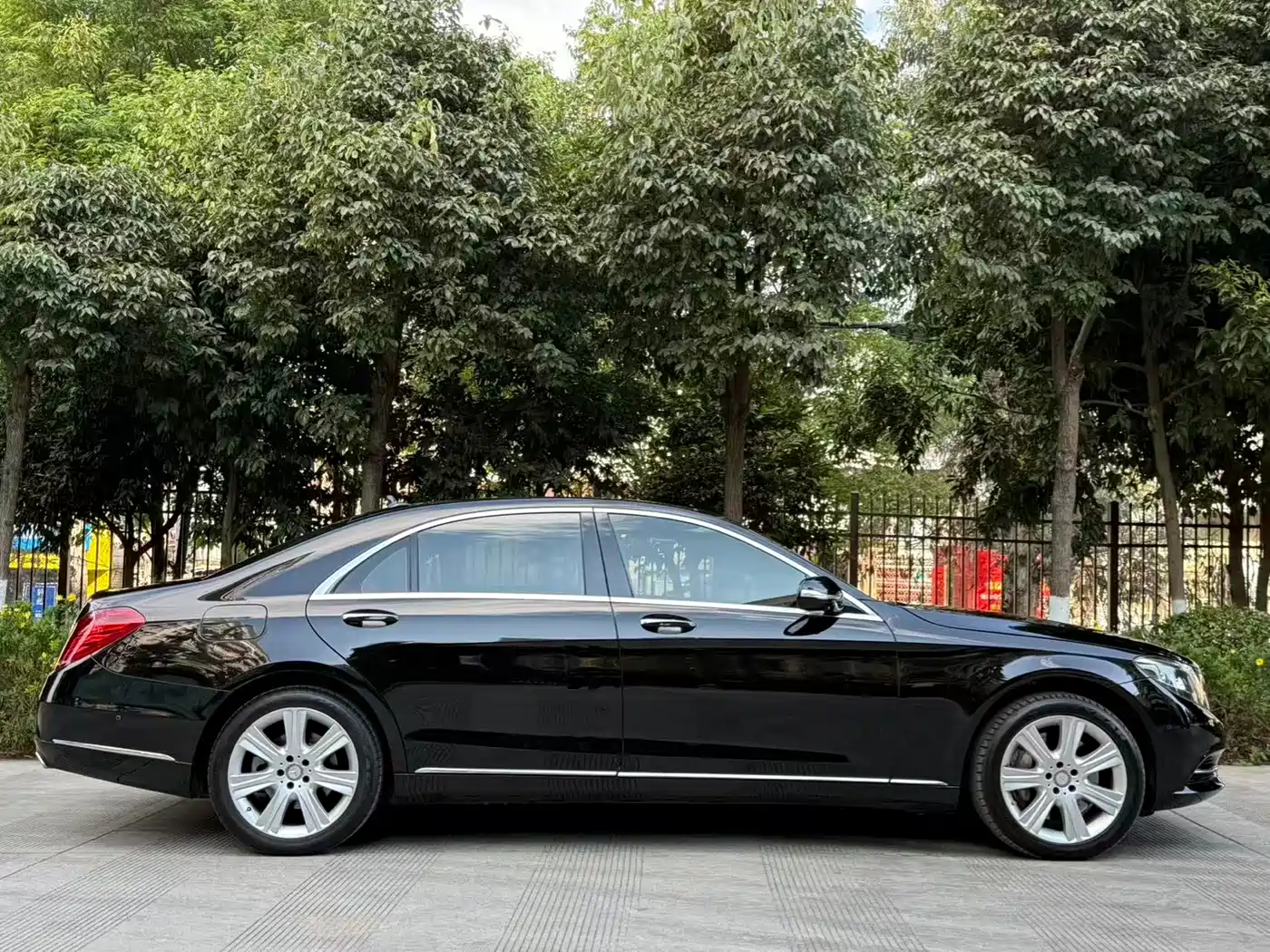 Mercedes-Benz S-Class 2017 S 400 L фото 34