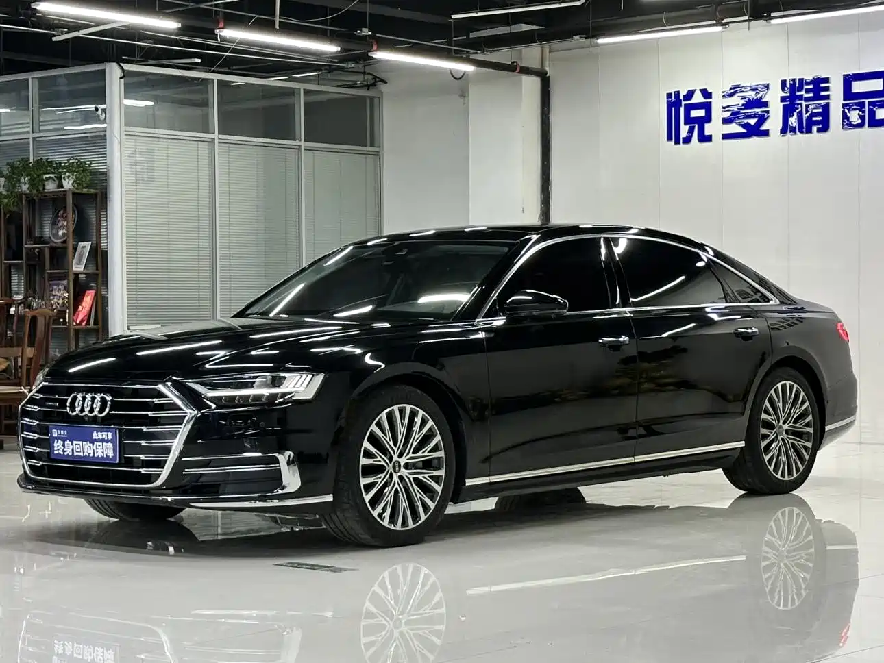 Audi A8 2019 Plus A8L 55 TFSI quattro Luxury фото 3