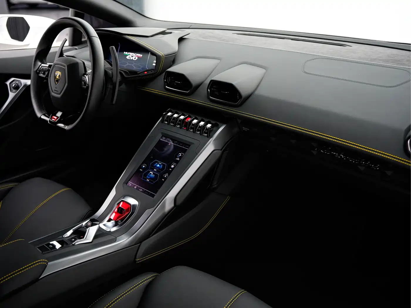 LAMBORGHINI HURACÁN