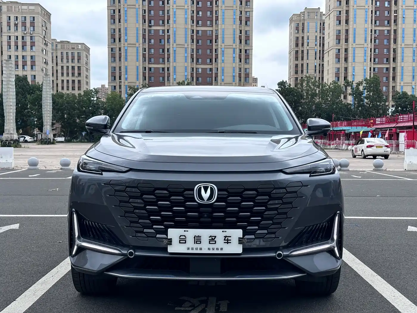 Фото 2 - Changan UNI-K