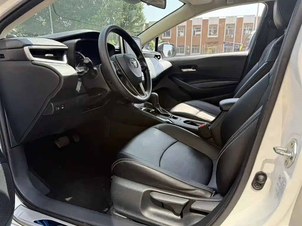 Toyota Corolla 2021 1.2T S-CVT Elite Edition фото 9