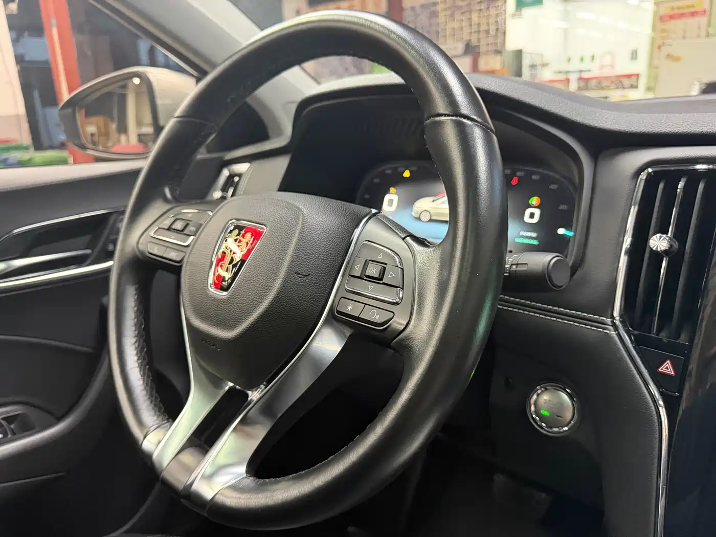 Roewe i6 New Energy 2018 2017 45T Hybrid Connected Smart Enjoyment Edition