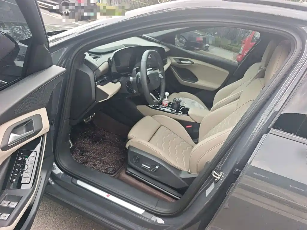 Audi Q6L e-tron 2026 2025 Model Pioneer Edition