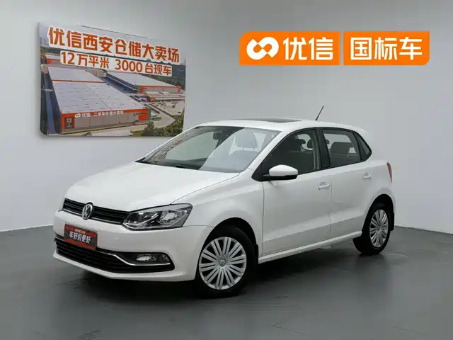 Volkswagen Polo 2016 1.6L Automatic Comfort — фото 1