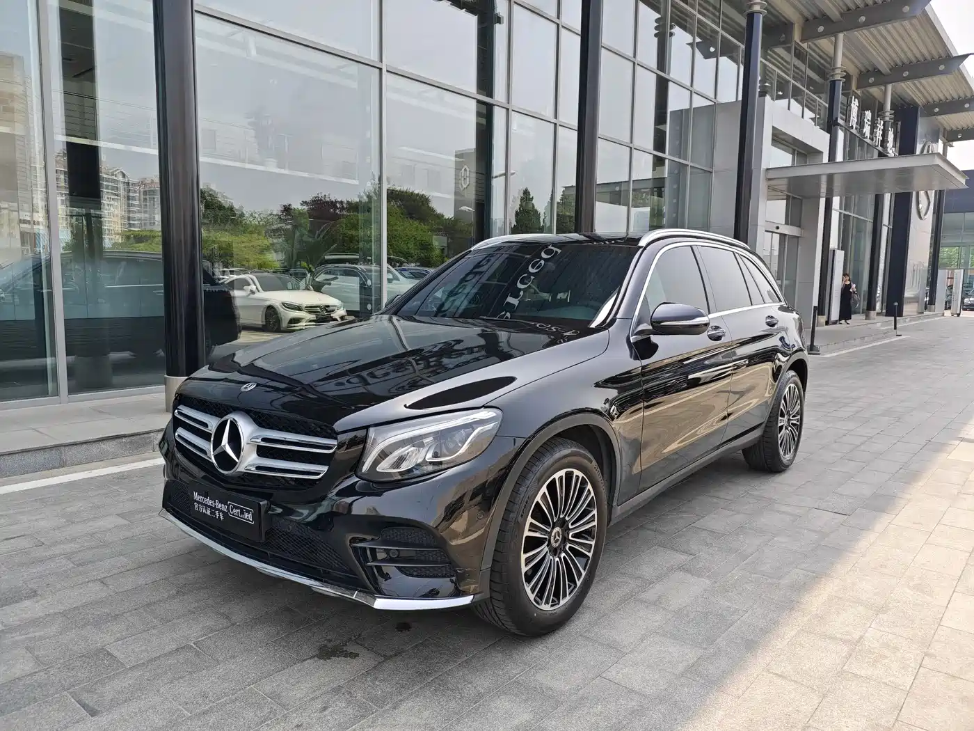 Mercedes-Benz GLC 2019 GLC 260 L 4MATIC Dynamic