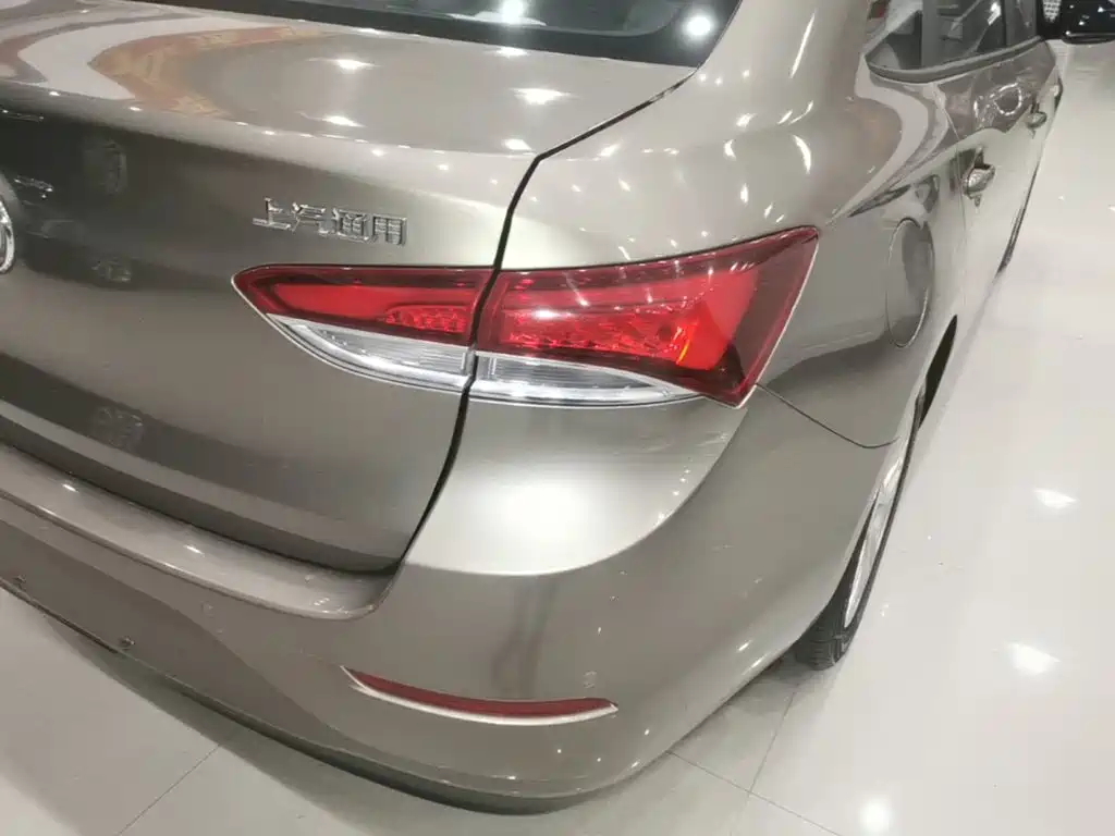 Фото 8 - Buick Excelle