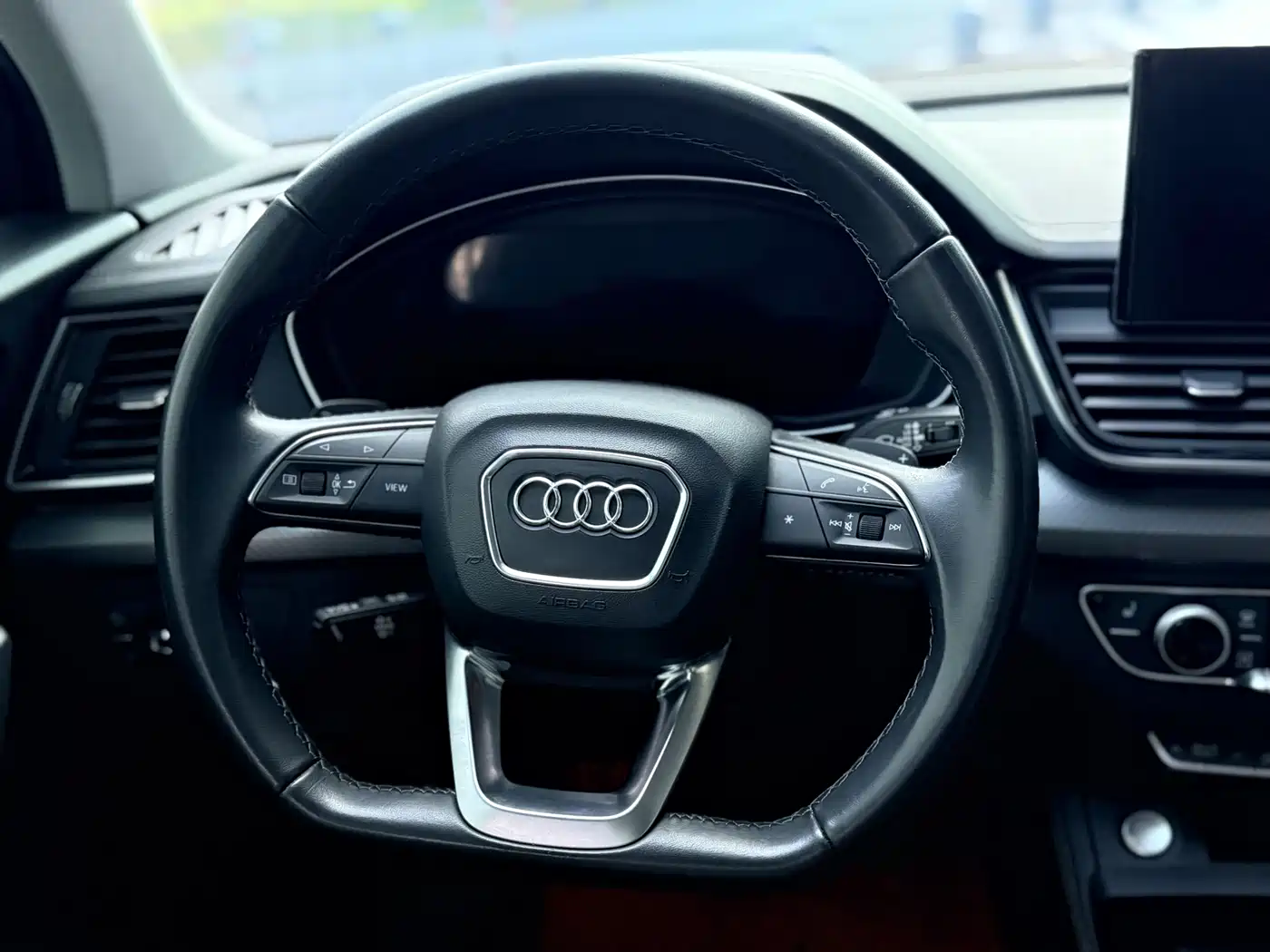 Audi Q5L 2022 Facelift 40T Luxury Dynamic фото 15
