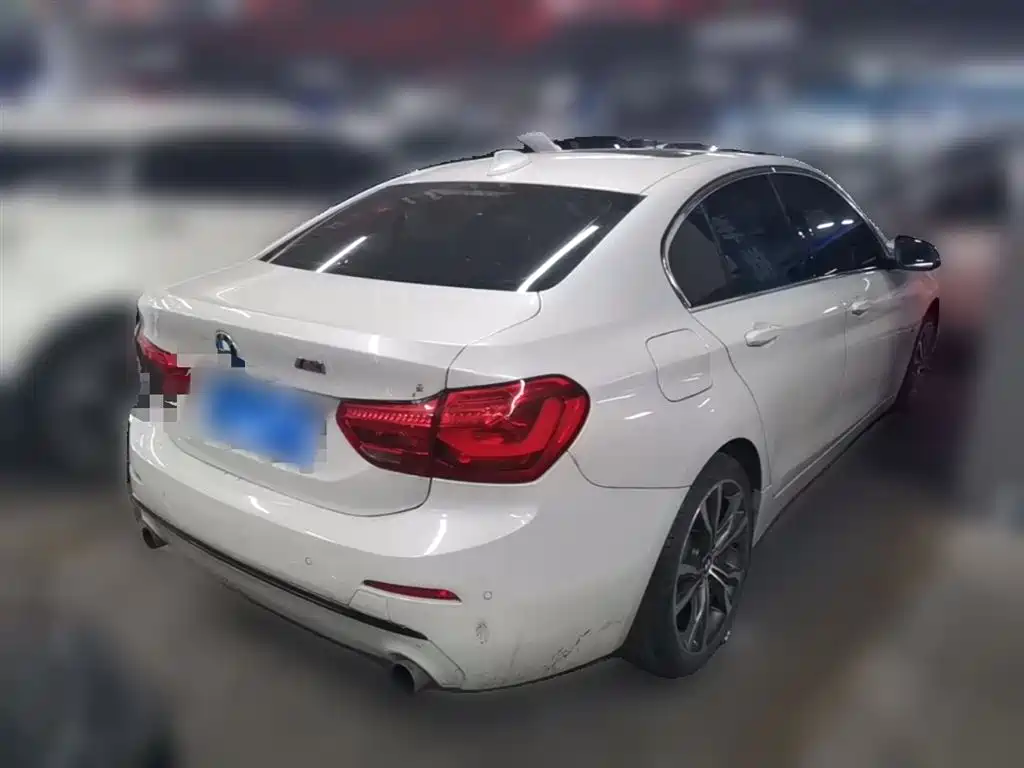 BMW 1 Series 2017 120i Design Package фото 12