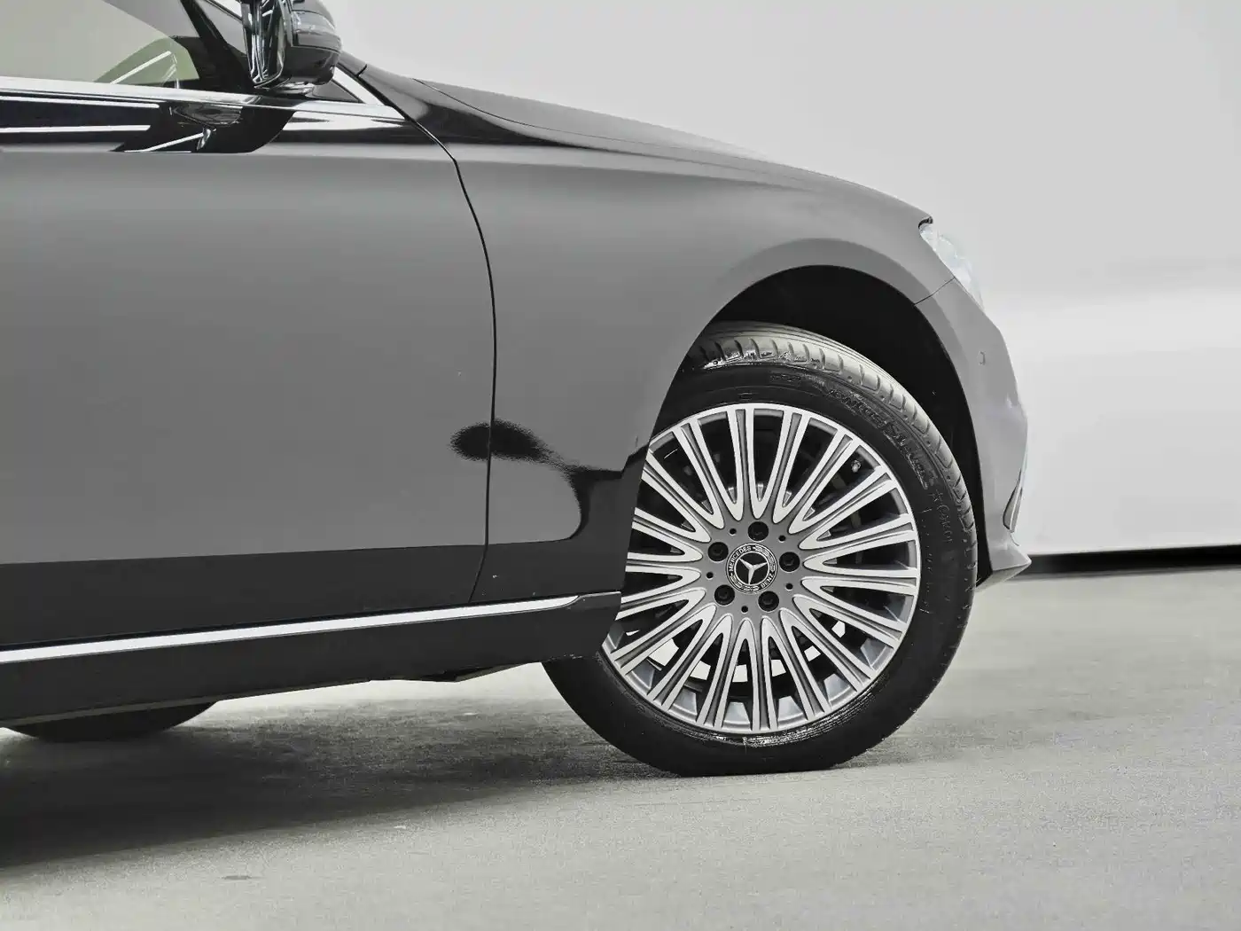 Mercedes-Benz E-Class 2022 E 300 L Fashion фото 11
