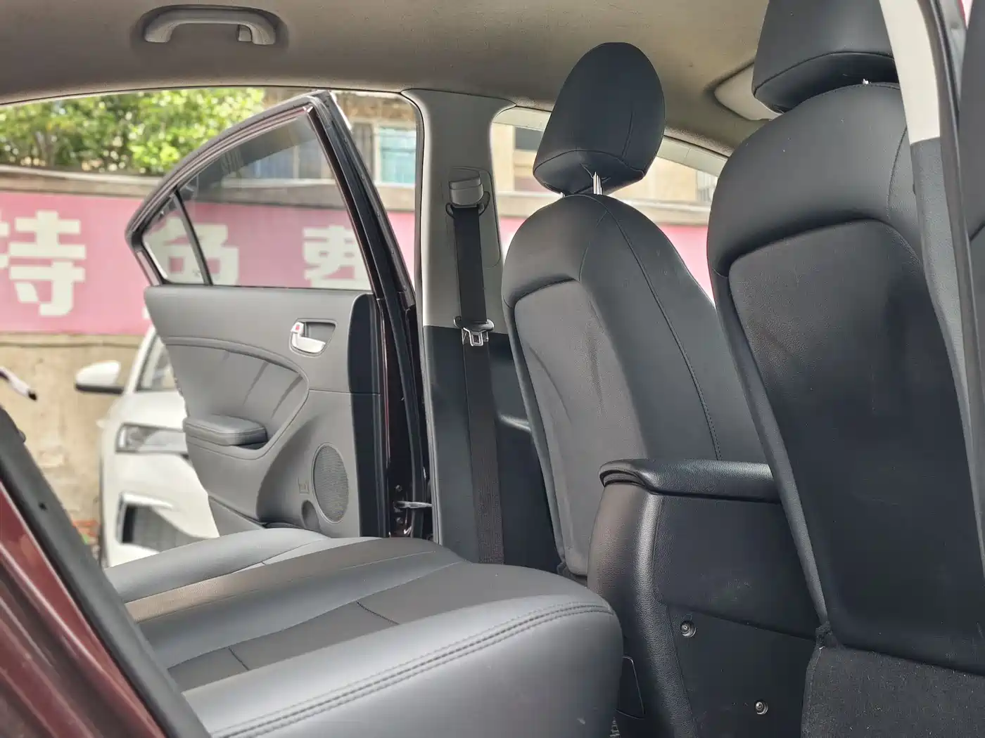 Kia K3 2015 1.6L Manual GL фото 12