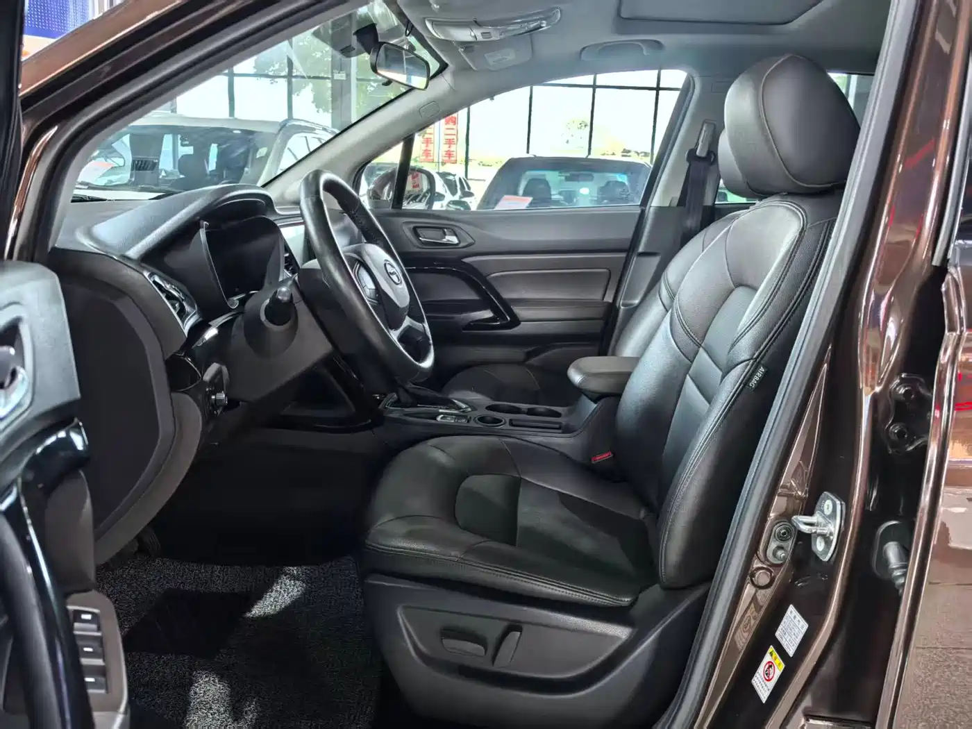 GAC Trumpchi Trumpchi GS4 2017 235T Automatic 2WD Luxury Smart Connected Edition фото 8