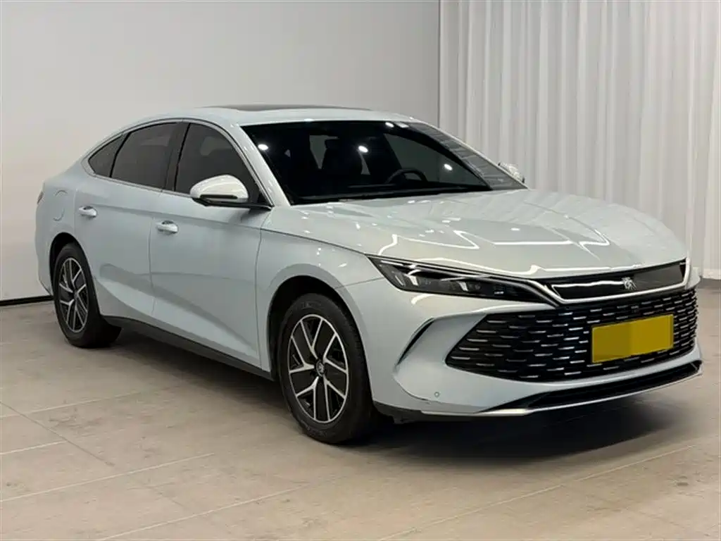 BYD Qin L 2024 DM-i 120KM Leading фото 7