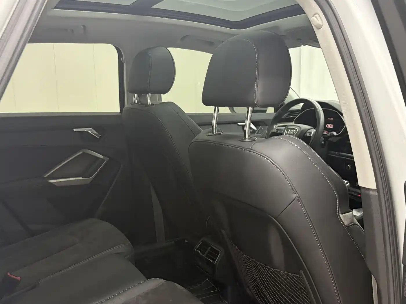 Audi Q3 2022 35 TFSI Fashion Dynamic фото 19