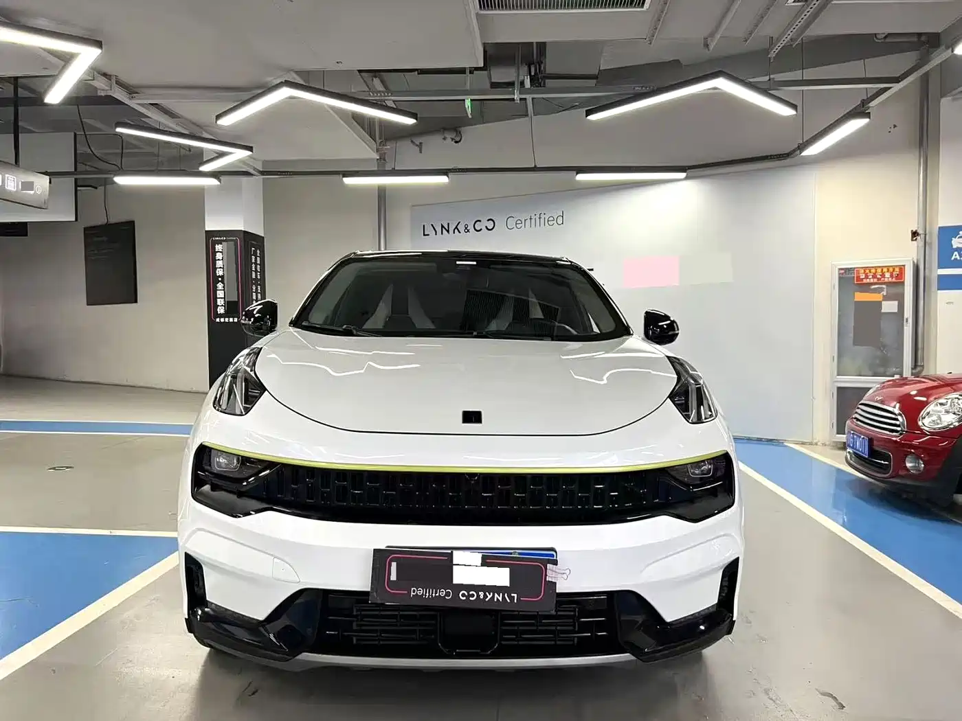 Lynk & Co 05 2020 2.0TD 2WD Shine Halo фото 2