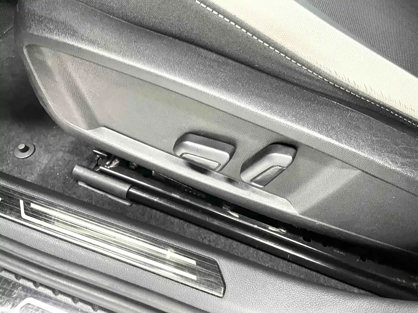 Volkswagen Golf 2021 280TSI DSG Pro фото 11