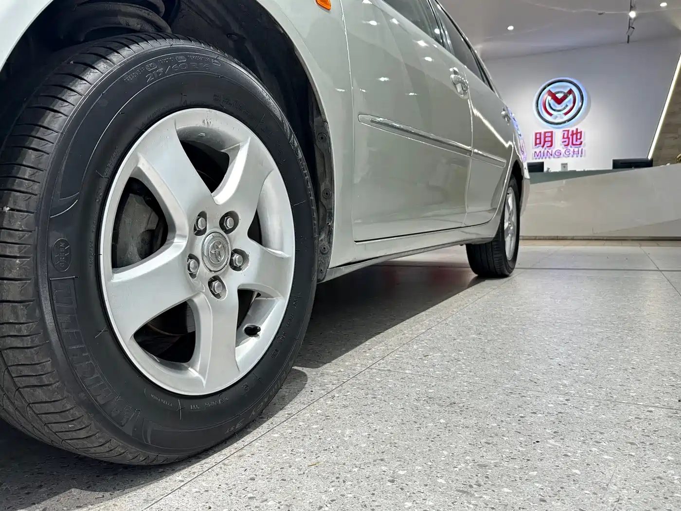Toyota Camry (Overseas) 2005 2.4 Standard Edition фото 23