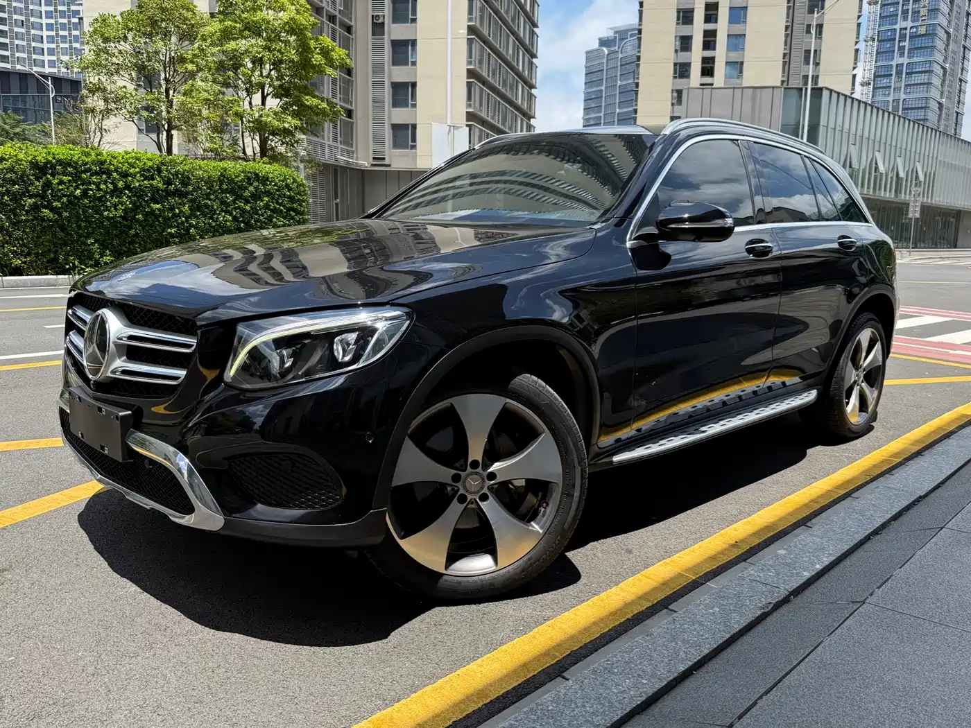Mercedes-Benz GLC 2016 GLC 300 4MATIC Luxury