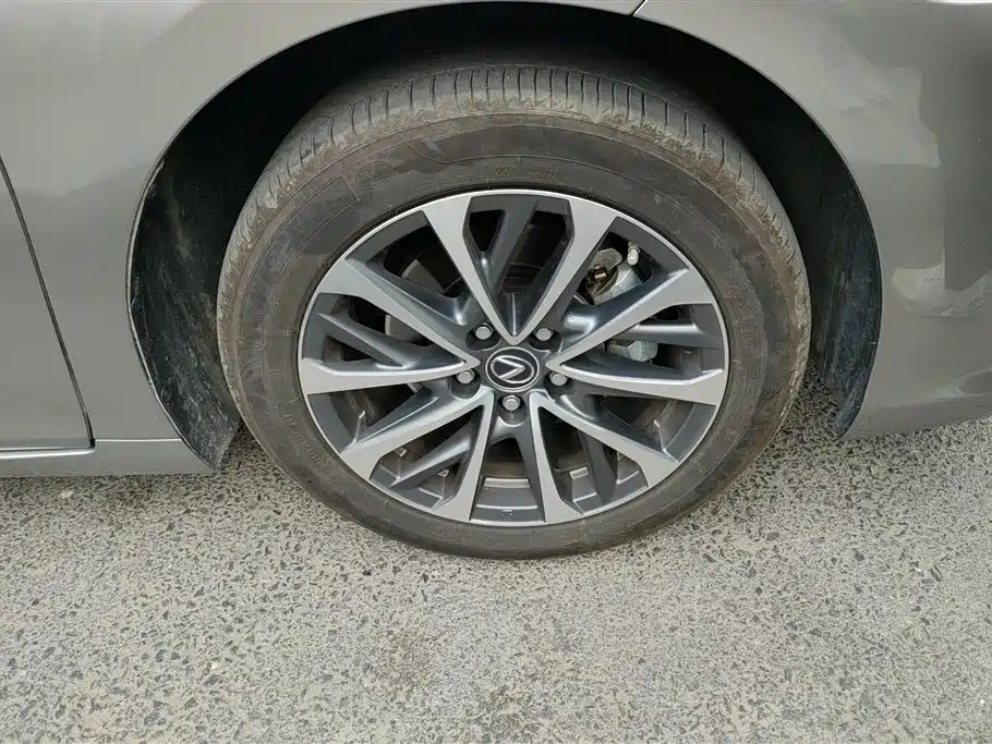 Lexus ES 2024 200 Premium Edition фото 6