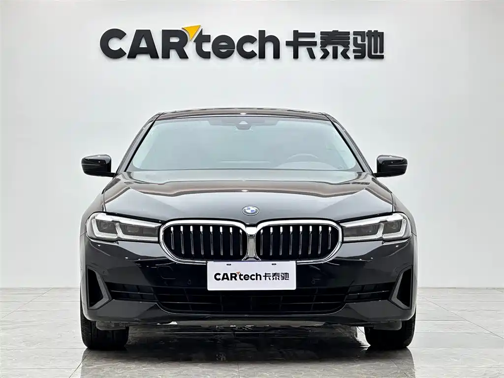 BMW 5 Series 2021 530Li Leading Luxury Package фото 7