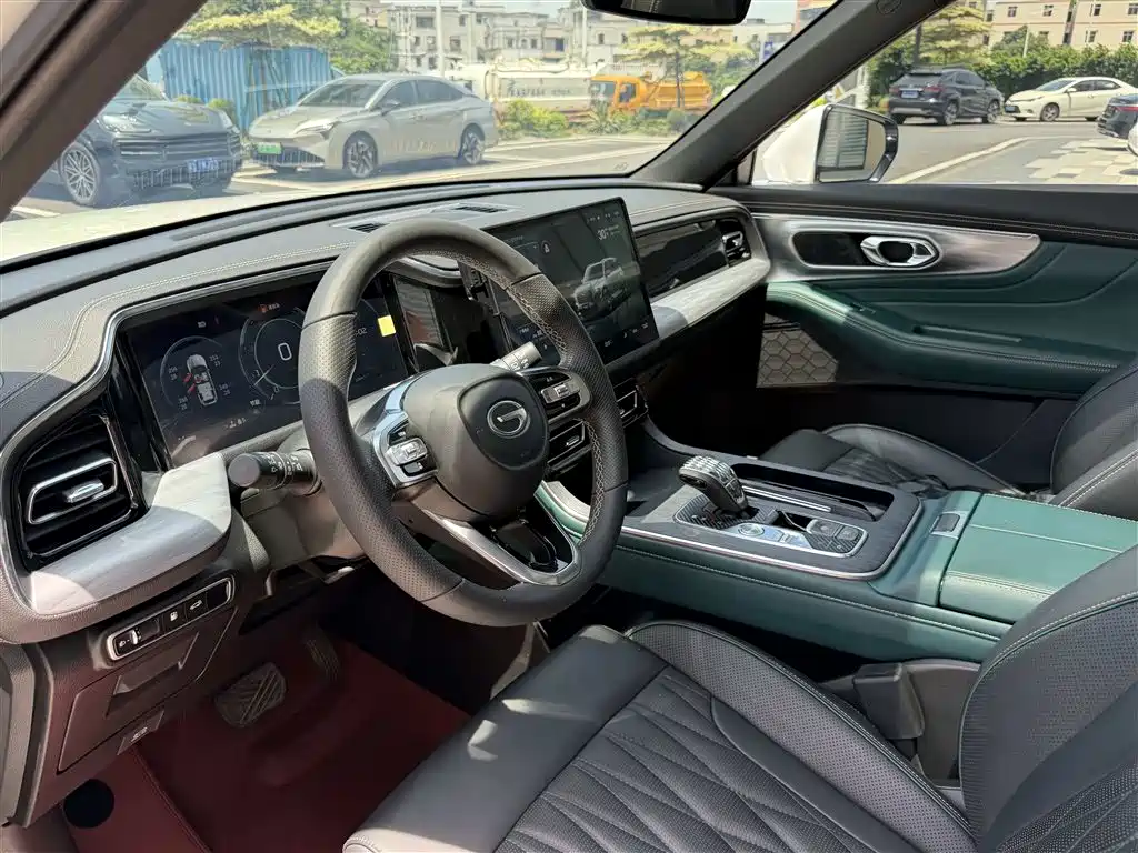 GAC Trumpchi Trumpchi GS8 2022 Pilot Series 2.0TGDI 2WD Luxury Smart Connect Edition (7-Seater) фото 15