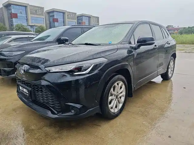 Toyota Frontlander 2023