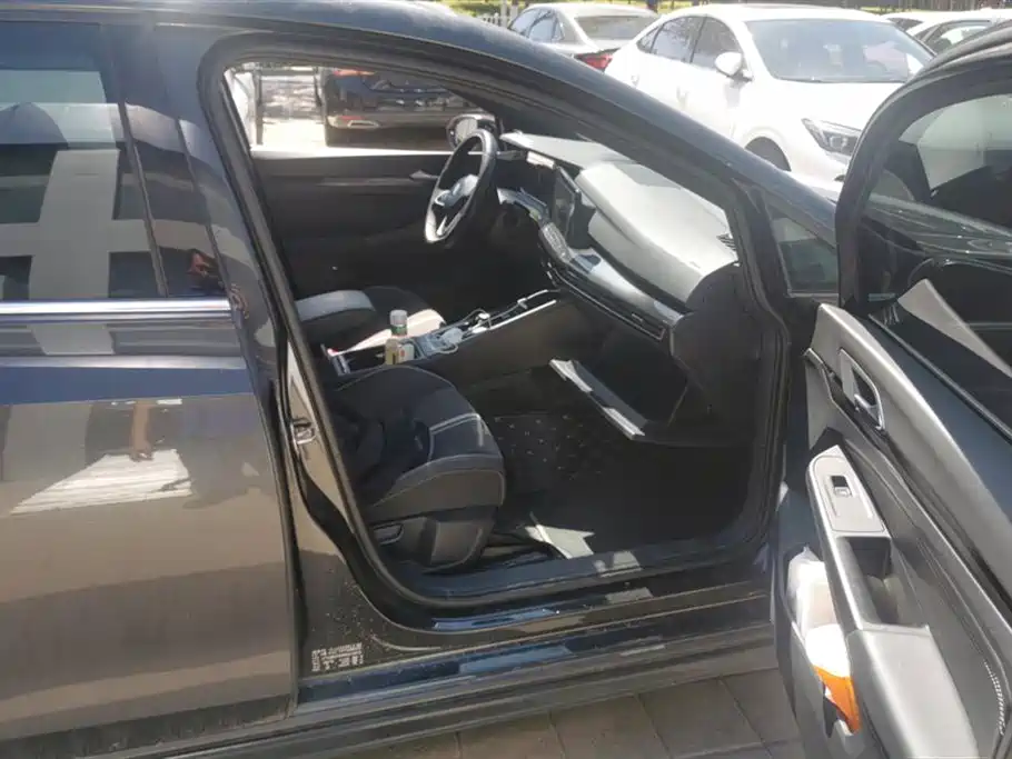 Volkswagen Golf 2021 280TSI DSG R-Line фото 8