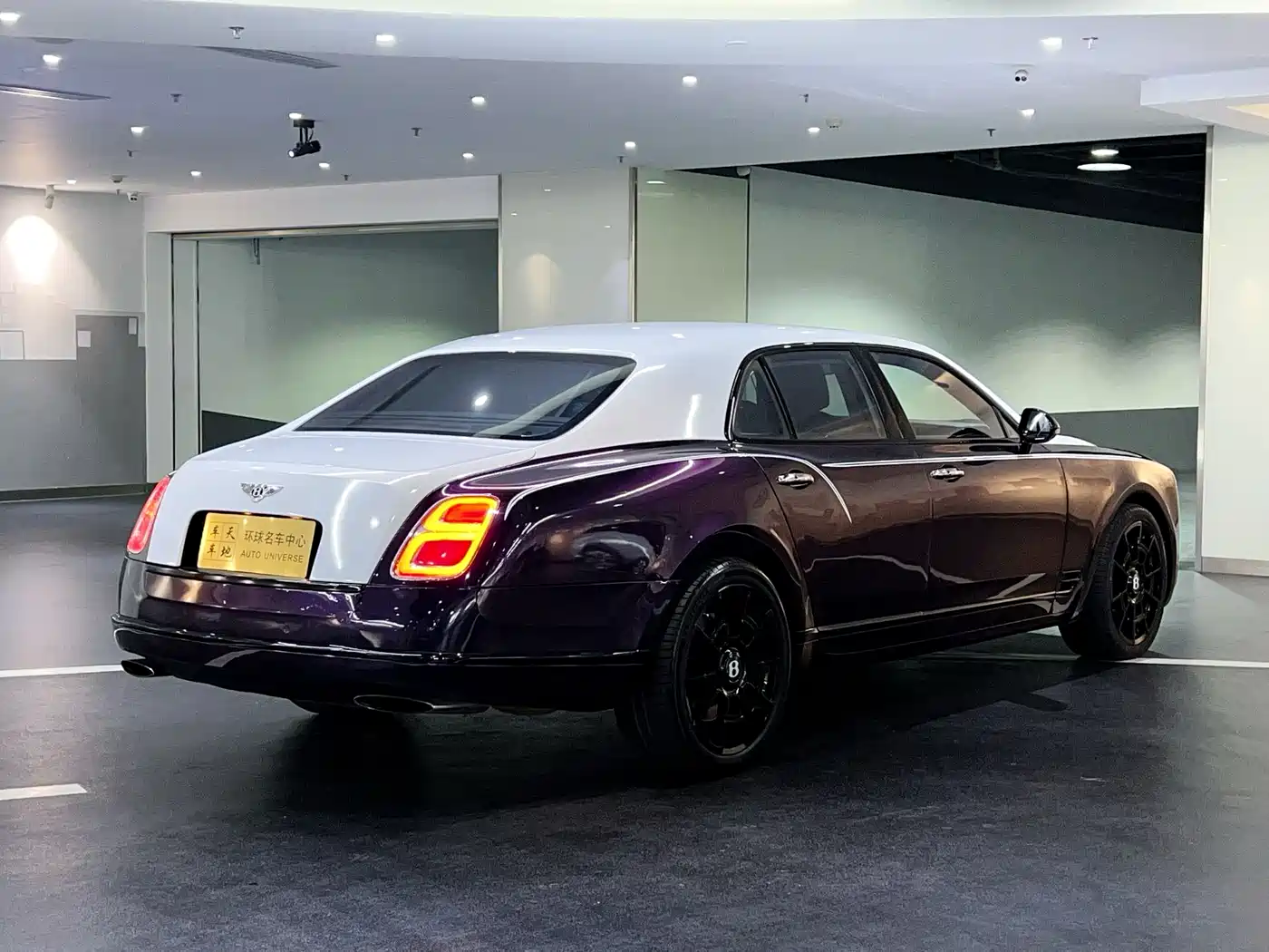 Bentley Mulsanne 2012 6.8T EIC Special Custom Edition фото 4