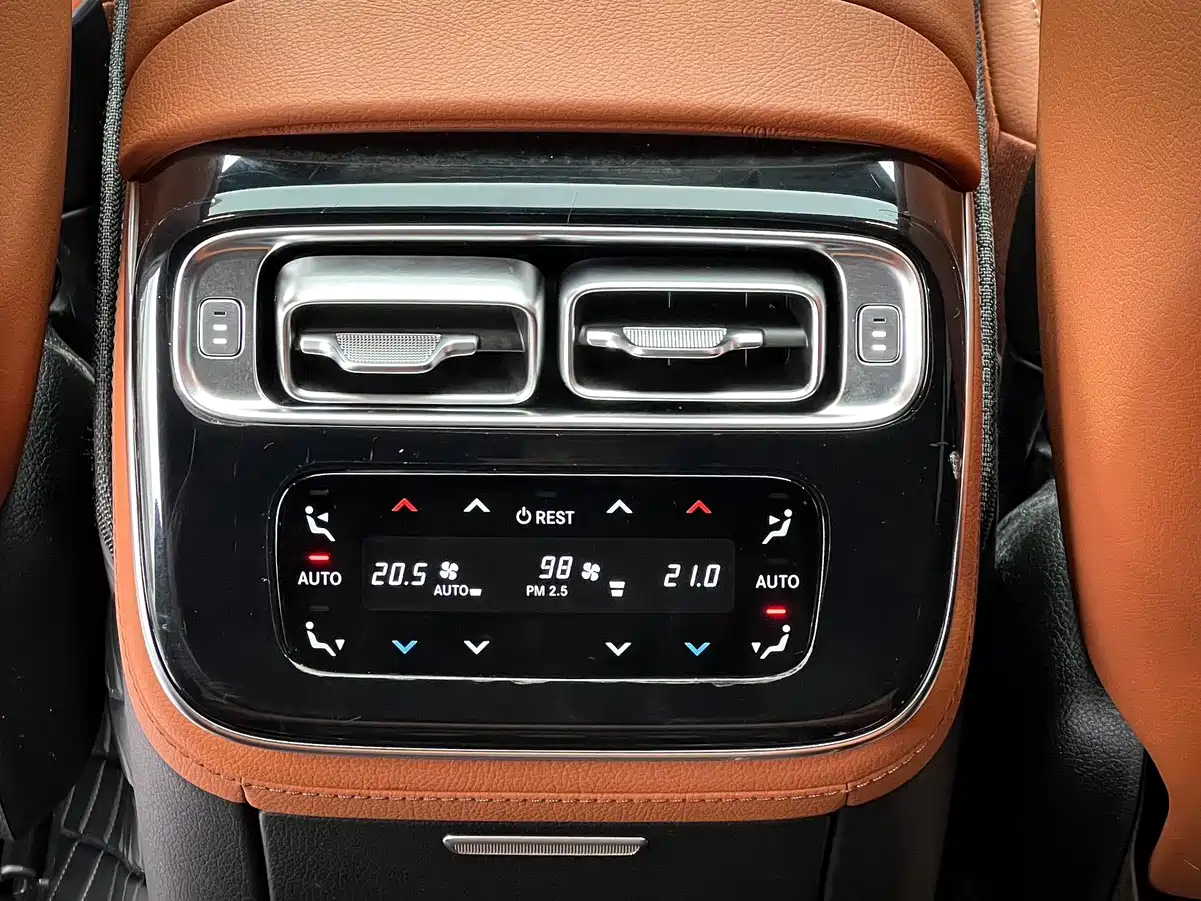 Mercedes-Benz S-Class 2023 Model S 400 L Business Edition фото 12