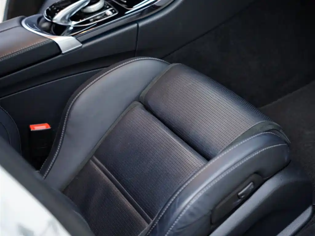 Mercedes-Benz C-Class AMG 2015 AMG C 63 фото 40