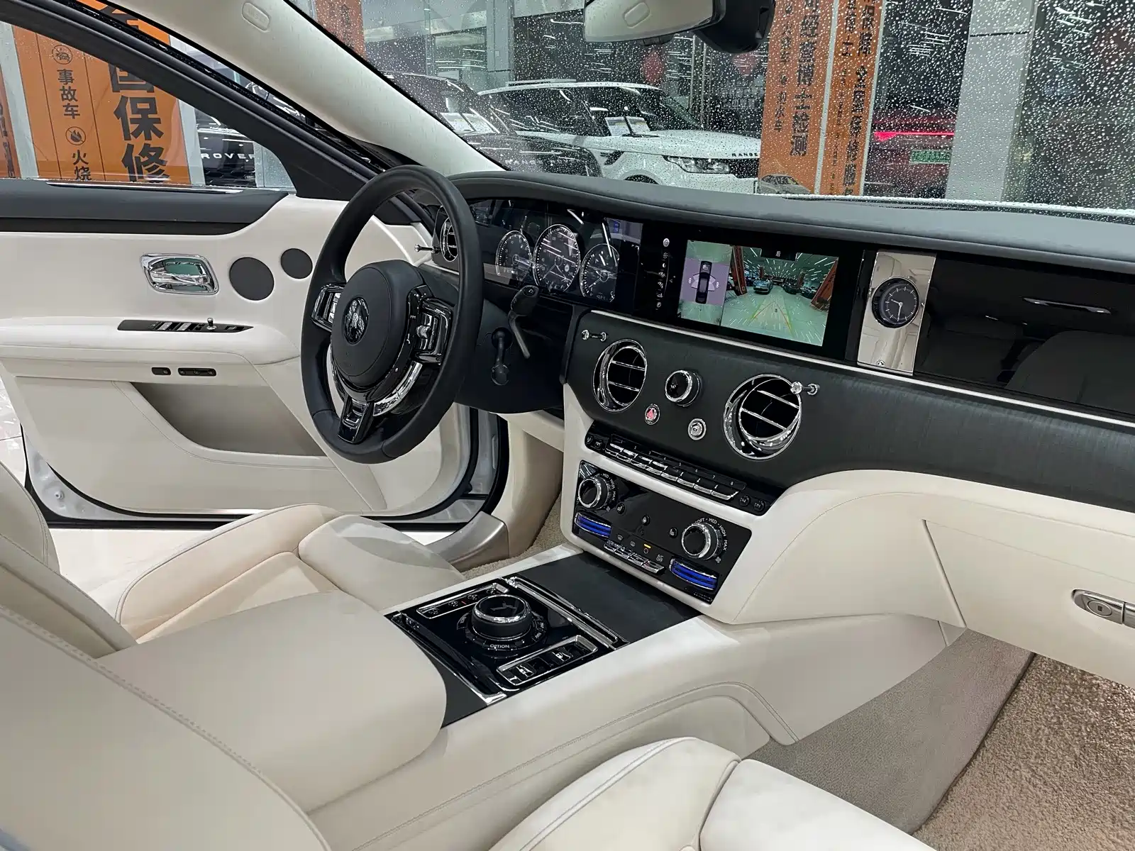 Фото 6 - Rolls-Royce Ghost
