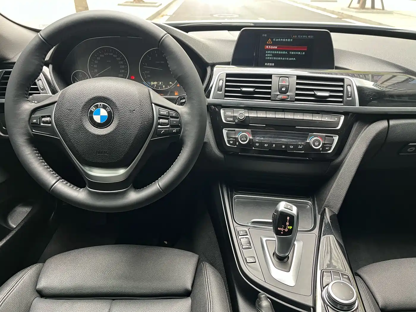 BMW 3 Series GT 2019 320i Fashion Model фото 29