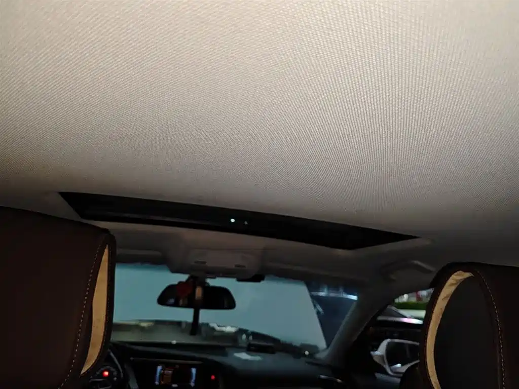 Audi A4L 2015 35 TFSI Auto Standard фото 9