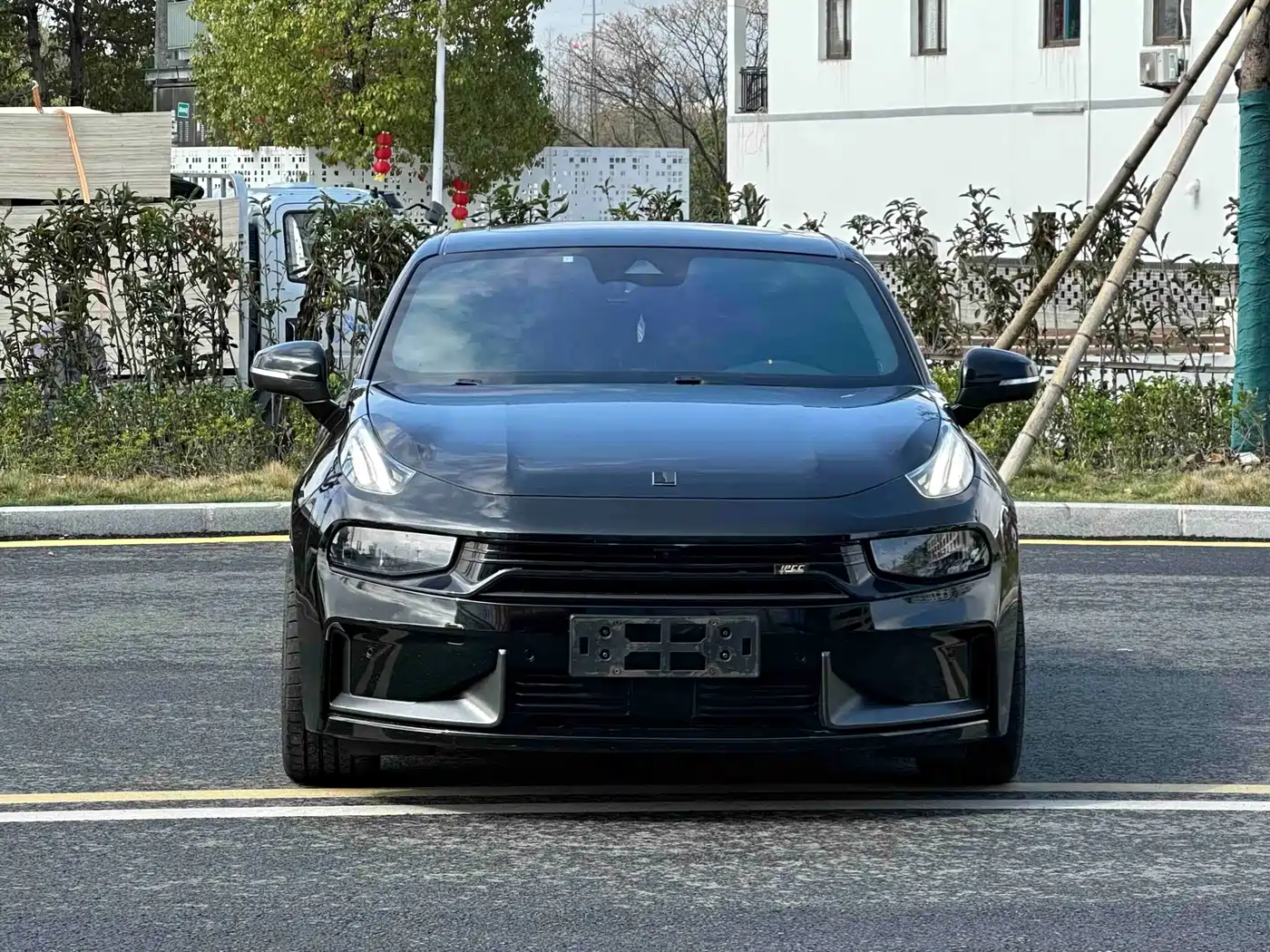 Lynk & Co 03 2022 03+ 2.0TD Auto Wind Rider Edition фото 3