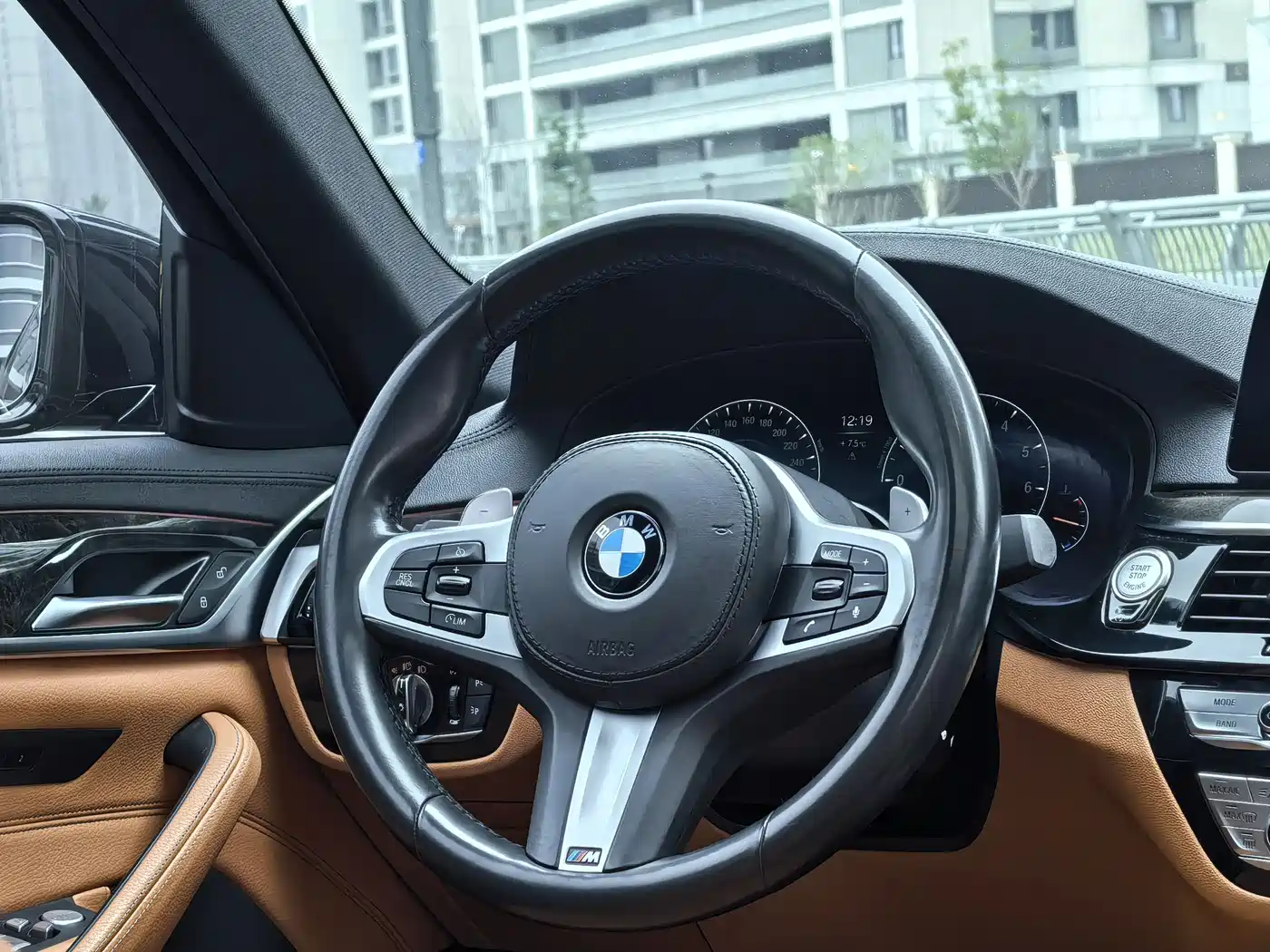 BMW 5 Series 2019 Facelift 530Li Leading M Sport Package фото 18