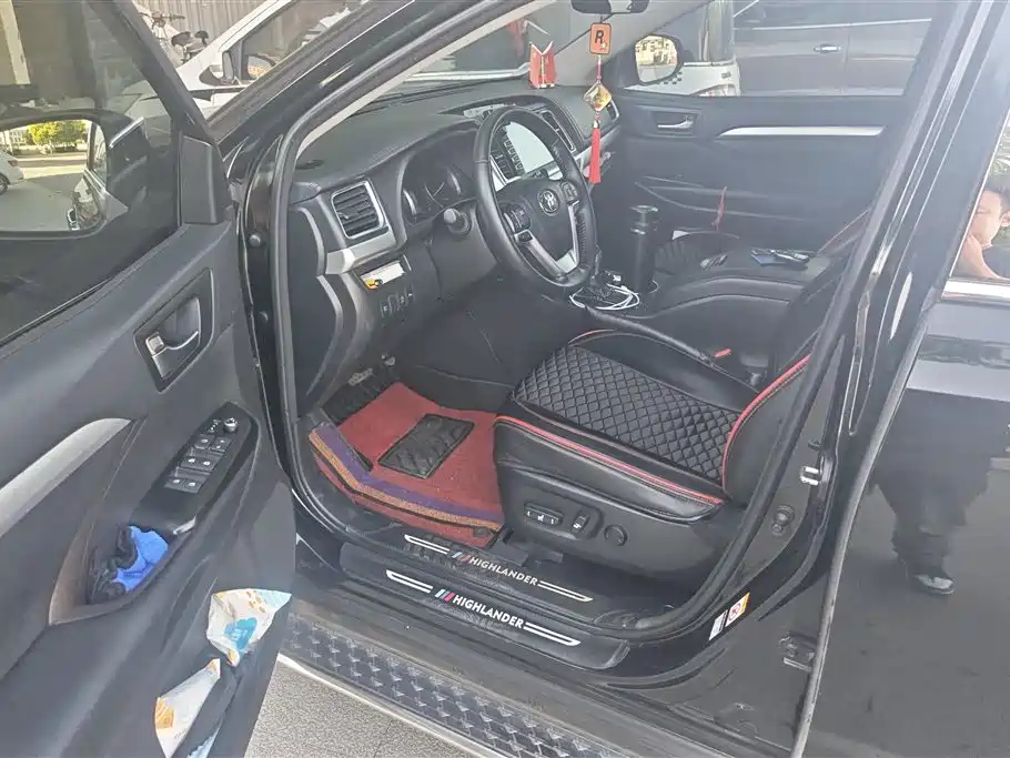 Toyota Highlander 2018 2.0T 4WD Luxury 7-seater China VI фото 9