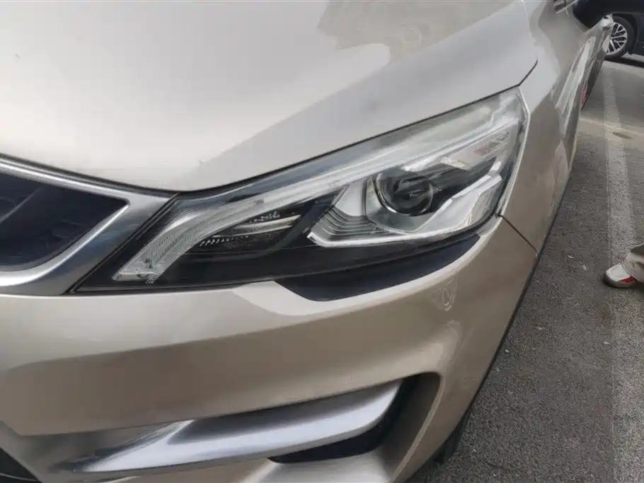 GEELY AUTOMOBILE EMGRAND GS