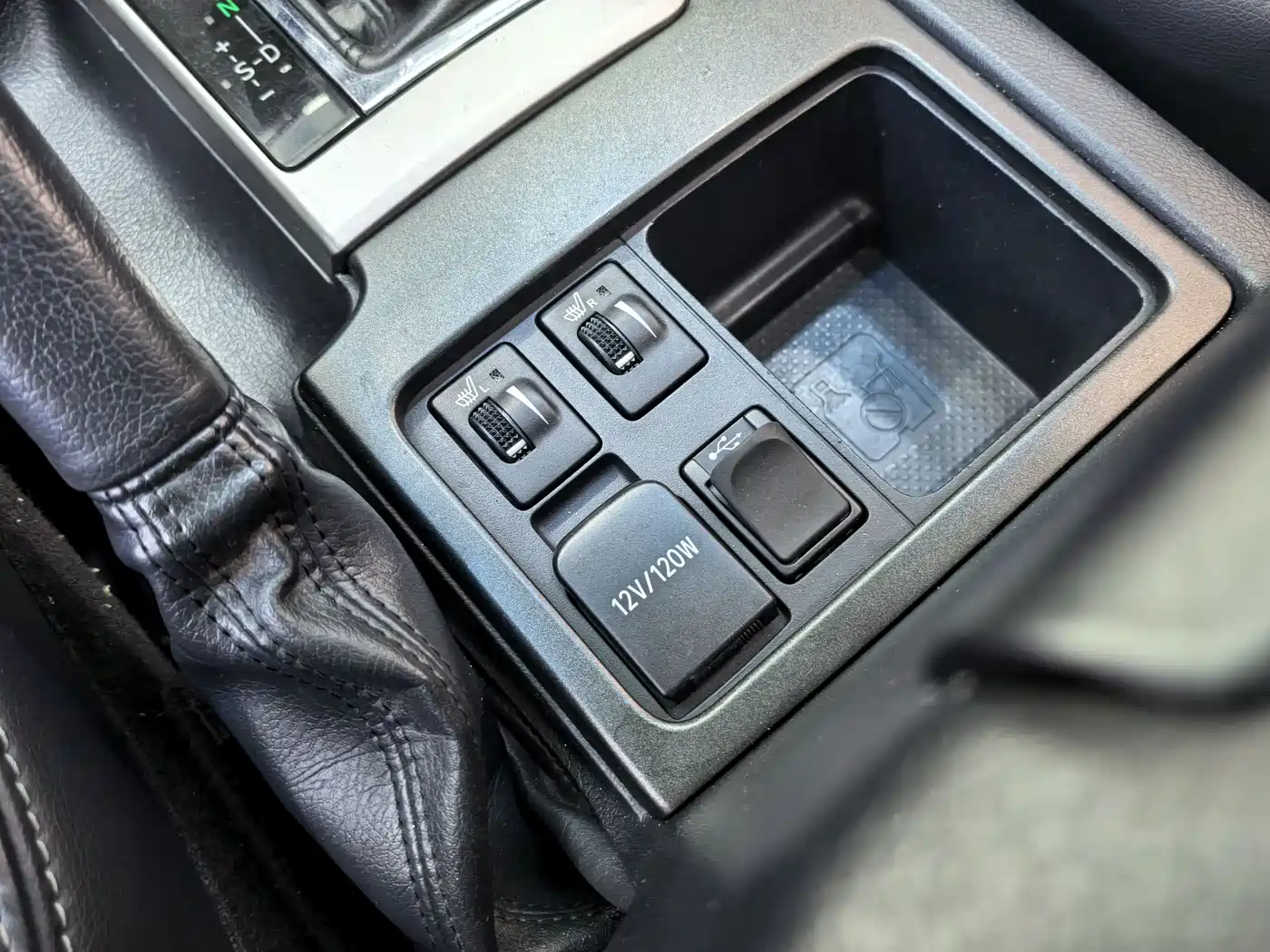 Toyota Prado 2016 3.5L Auto TX-L NAVI фото 26