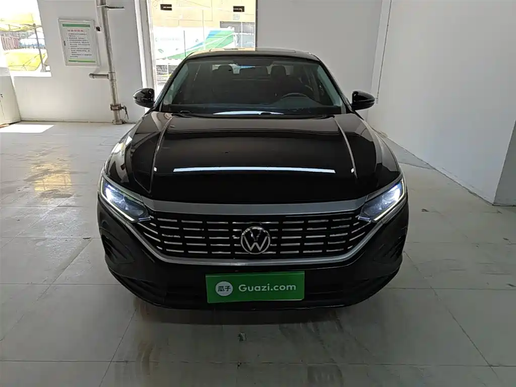 Volkswagen Passat 2023 280TSI Business Edition фото 3