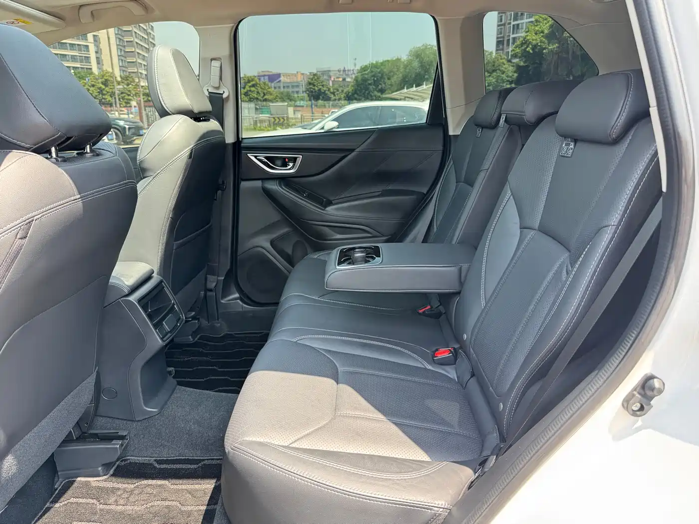Subaru Forester 2021 2.0i Luxury Edition with EyeSight фото 28