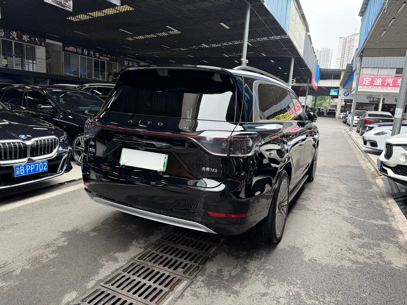 AITO Wenjie AITO M9 2024 Extended Range Ultra 42kWh 6-Seater фото 6