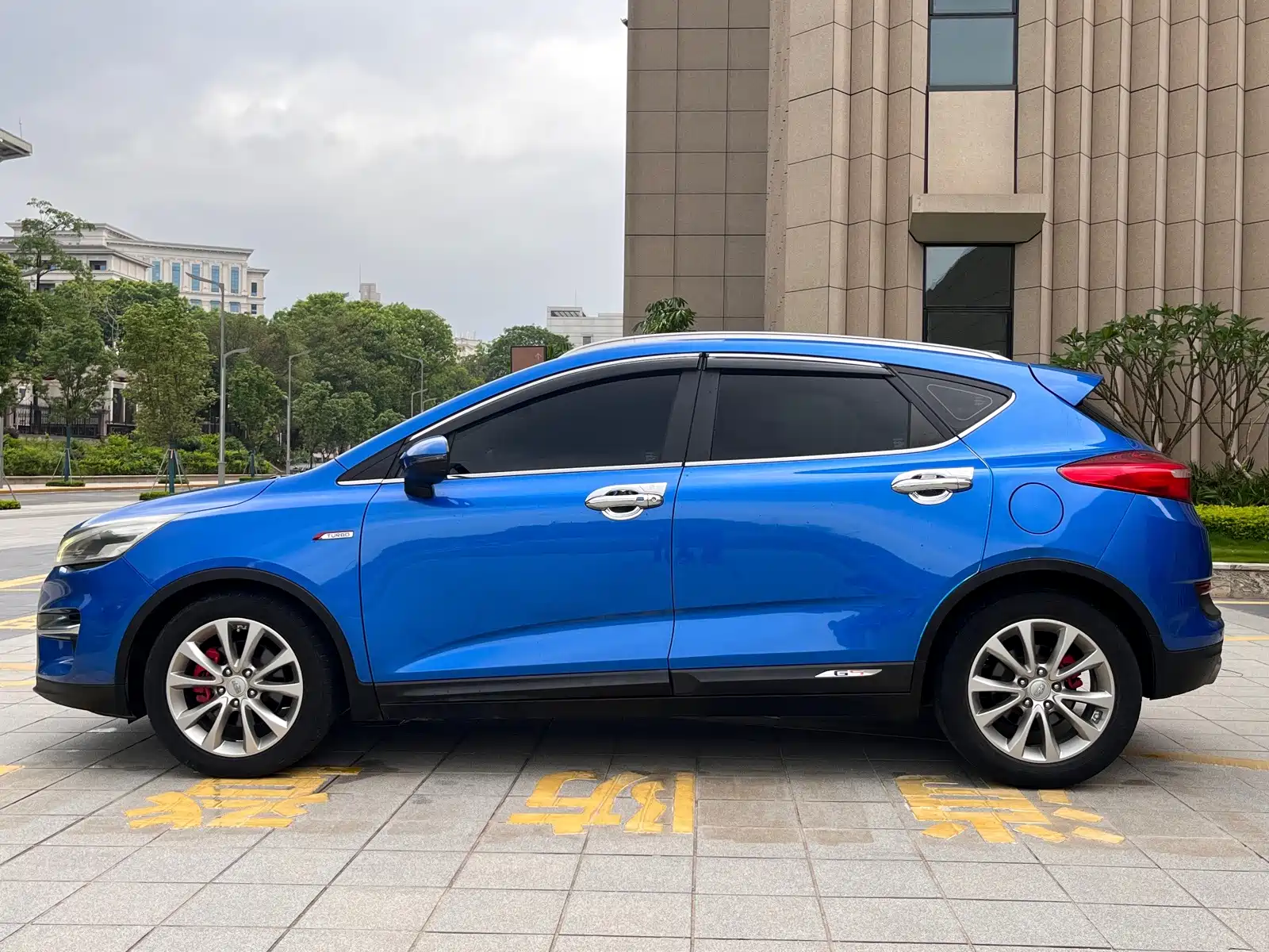 صورة 8 - Geely Emgrand GS