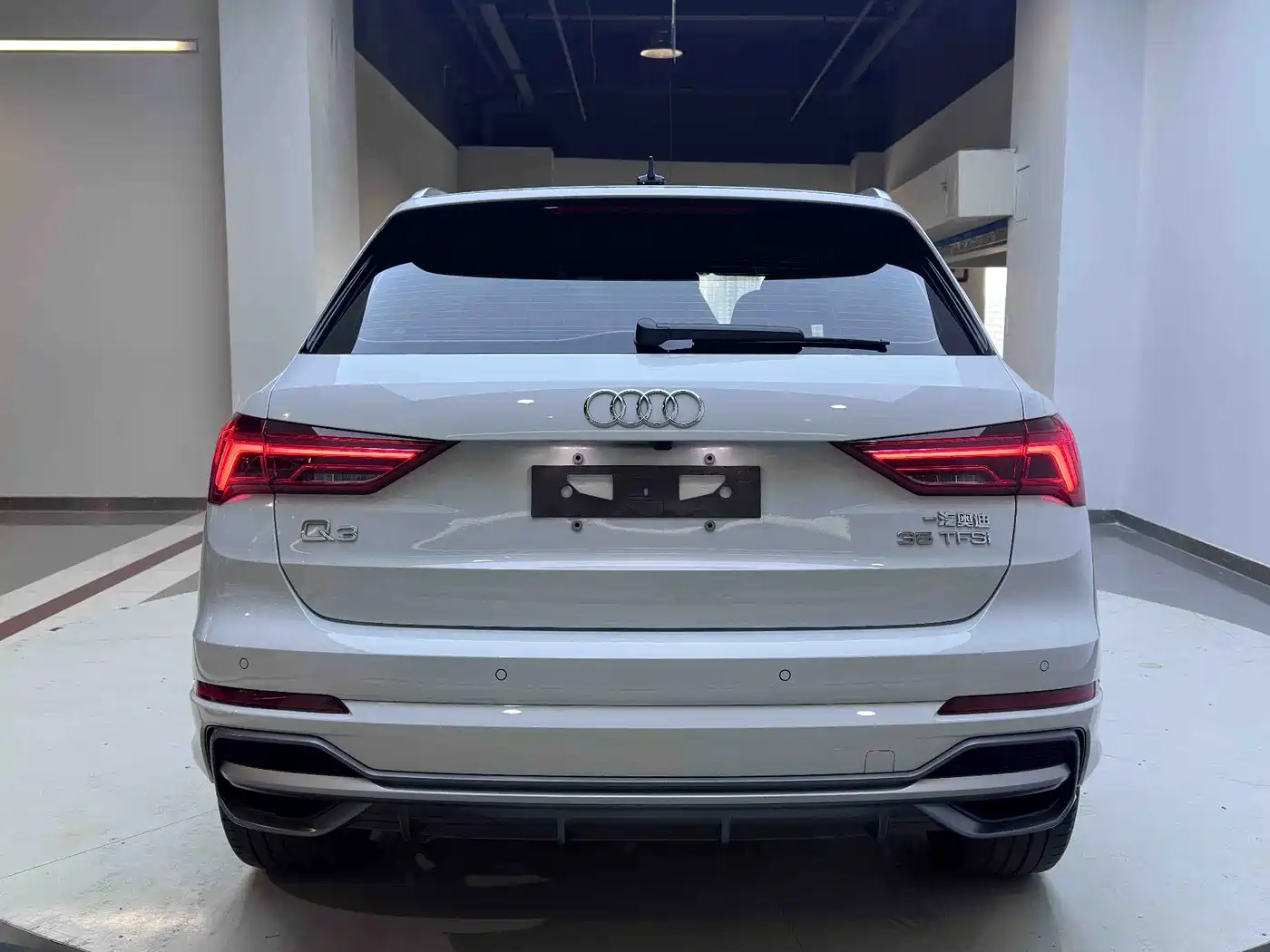 Audi Q3 2022 35 TFSI Fashion Dynamic фото 4