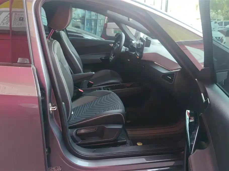 Volkswagen ID.3 2023 Upgraded Pure Intelligence Edition фото 8